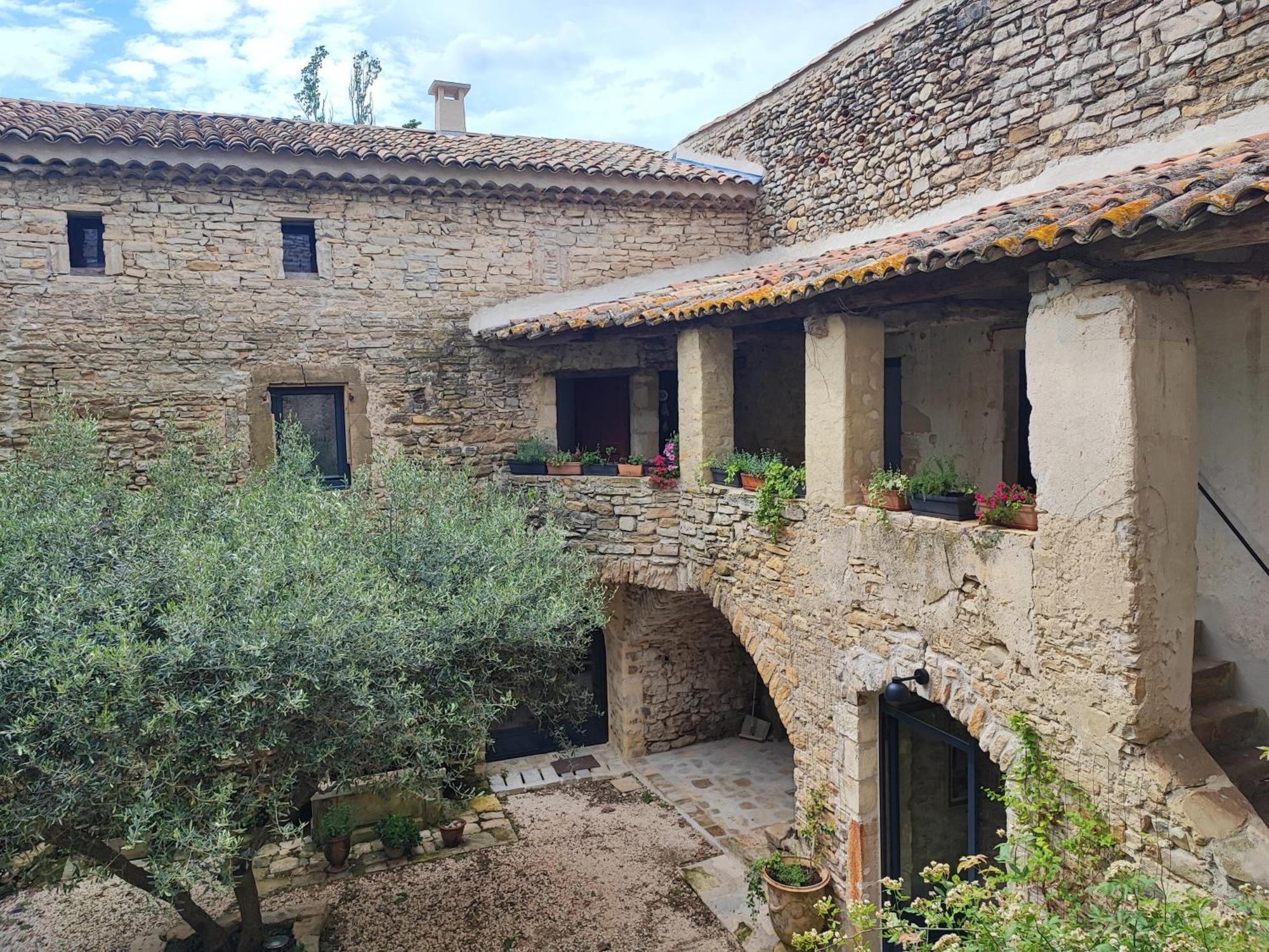 Magnanerie De Sainte Croix Saint-Hippolyte-de-Caton Exterior foto