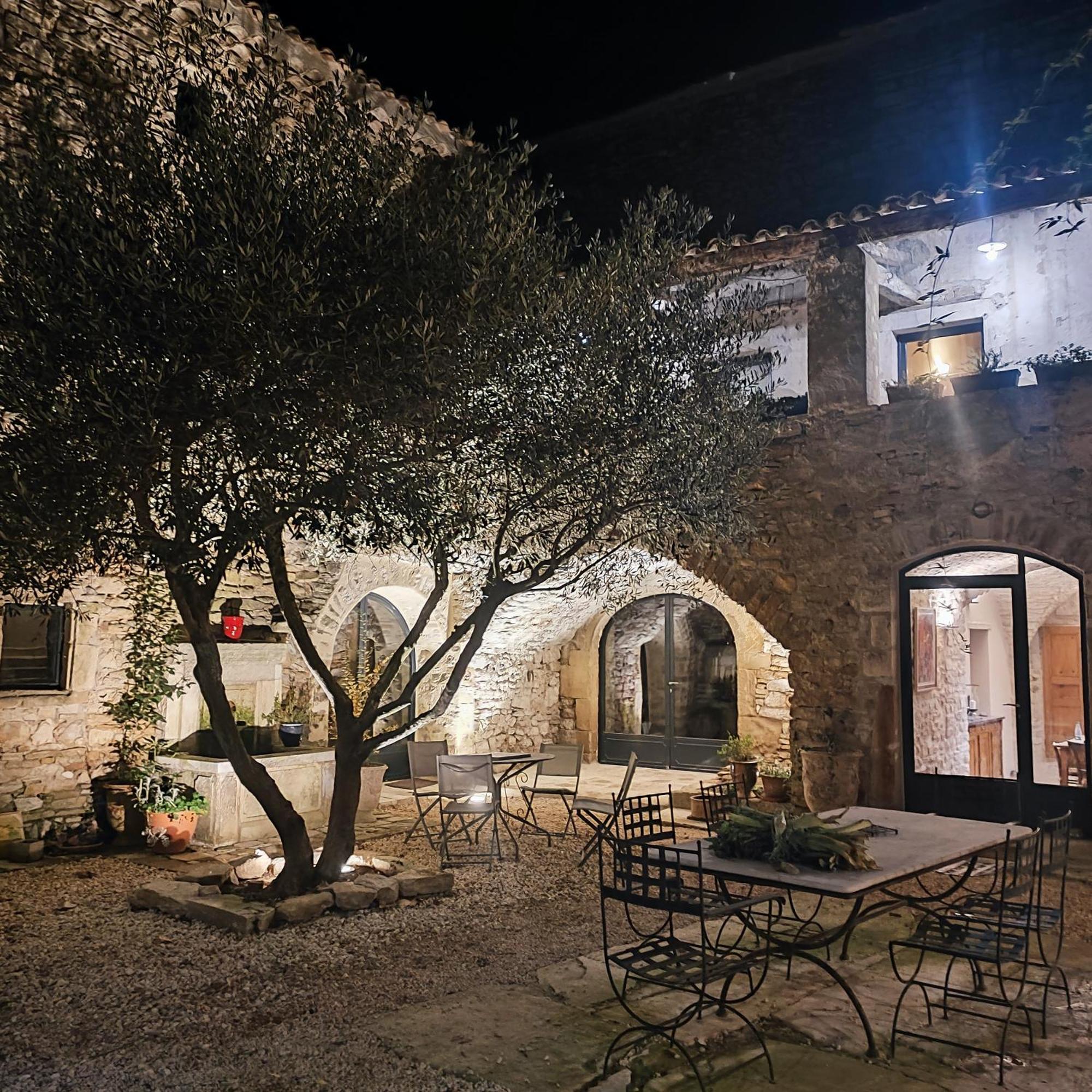 Magnanerie De Sainte Croix Saint-Hippolyte-de-Caton Exterior foto